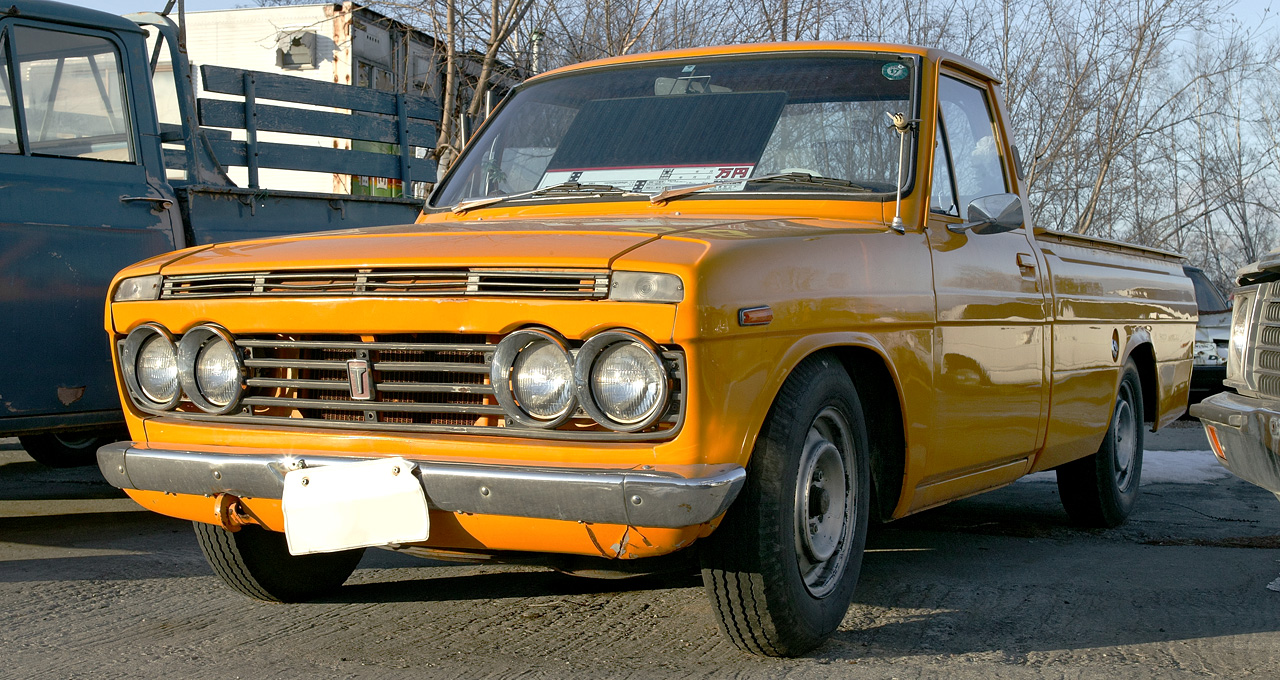 toyota_hilux_n10